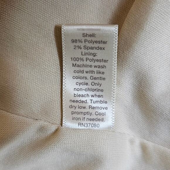 CATO Spring Floral Dress Size Medium Gorgeous Feminine Flutter Sleeve V Neck - Picture 8 of 12